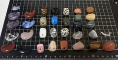 原石 ルース 裸石 まとめ売り パワーストーン 勾玉 水晶 アメジスト ラピス等