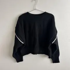 黒のニットセーター 長袖　ローリーズファーム