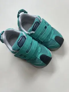 Item thumbnail for item 14a4b4e3-3946-42fa-88e3-79295415b8af