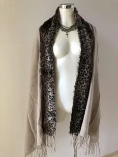 ファー付きストール