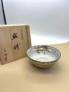 Item thumbnail for item 4beb20d8-05f8-4a34-9ae5-3cb9113f40b7