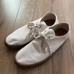 【値下げしました！】A.P.C靴キャンバス スニーカーのサムネイル