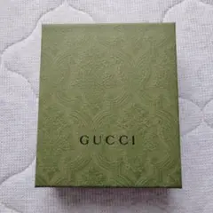 GUCCI ギフトボックス 緑色 二重構造