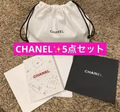 大人気　CHANEL シャネル　巾着　メッセージカード　ホリデー　赤　ノベルティ