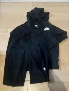 美品Nike 黒 ジャージセット　ジュニア
