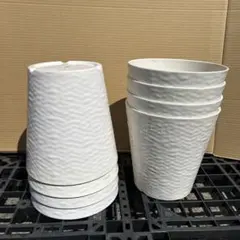 プラ鉢8号ボコ柄8枚セットのサムネイル