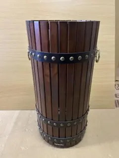 Item thumbnail for item 0a5e1f69-c70a-4bdf-b81a-5be3a82b61de