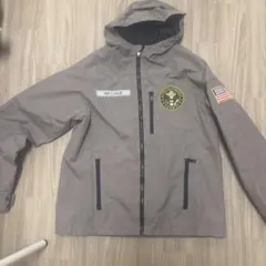 グレー フード付き ナイロンジャケット