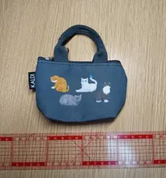 KALDI 猫のイラストポーチ