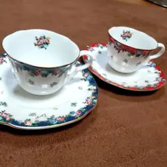 美品♡　KENZO✨ケンゾー　カップ&ソーサー2客 赤&ブルー