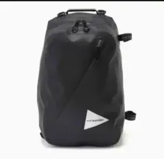 アンドワンダー waterproof daypack 新品タグ付のサムネイル