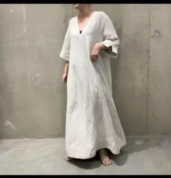 journal standard L'essage レーヨン麻半袖Vネックワンピのサムネイル