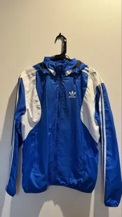 Item thumbnail for item 57cbe724-6d0f-40ce-8f8f-8f5518c5b4f9