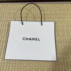 CHANEL ショッパー ホワイト - メルカリ