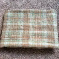 ブラウンとグリーンのチェック柄生地　76×76cm