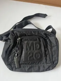 MANDARINA DUCK MD20 ショルダーバッグ ブラックのサムネイル