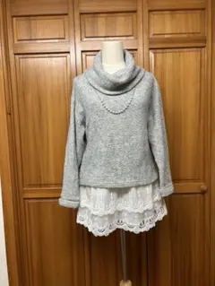 アクシーズファム グレー タートルネックニット レース付き