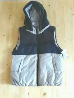 新品　未使用品　ダウンベスト　ボア切替　フード付き　フードはずせる　Lサイズ