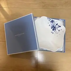 WEDGWOOD ストロベリー ブルーム インディゴ スクエアボウル 箱付きのサムネイル