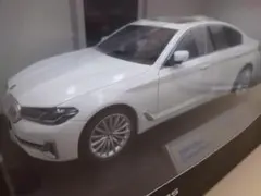 TOYOTA CAMRY ミニカー ホワイト(TOYOTA GTMC製) - メルカリ