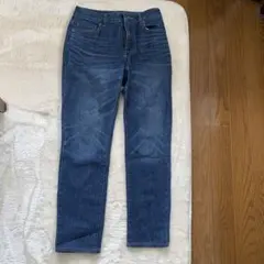 スキニーデニム　SS シネマクラブ