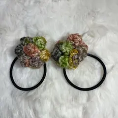 マルチカラー　ヘアゴム　2個セット　ハンドメイド　ヘアアクセサリー　ポンポン