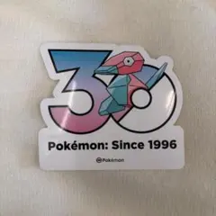 韓国限定 ポケモン 30周年記念 ロゴステッカー 【フライゴン】 - メルカリ