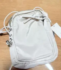 小さめ ショルダーバッグ 小さいサイズのサムネイル