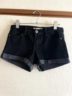ゆ*み様 FOREVER 21 DENIM ブラックショートパンツ 25