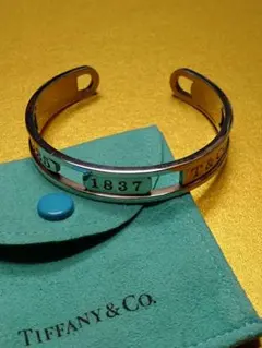 Item thumbnail for item 9c61adec-5748-4fe4-b95e-fa60e33dd21d