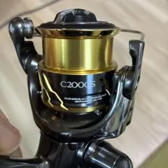 【美品　稀少品】15TWIN POWERツインパワー　c2000s Amazon | シマノ(SHIMANO) リール 15 ツインパワー C2000S | シマノ