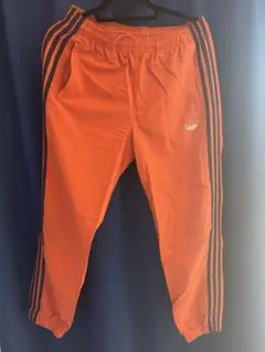 adidas オレンジ ジャージパンツ M