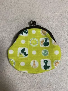 スヌーピー　PEANUTS がま口財布 フルーツデザイン