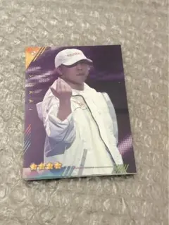 FANTASTICS トラキン リアルカード 世界