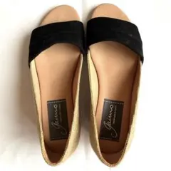 ウエッジソールパンプス