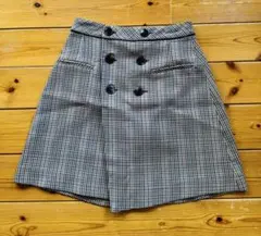 ZARA BASIC チェック柄ダブルボタンミニスカート