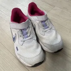 Nike Revolution スニーカー ピンク