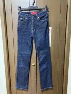 リーバイス　RED TAB レディース ストレート　　　W28