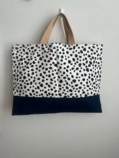 Item thumbnail for item b6ebe26b-d299-465e-96da-69eed3a7d759