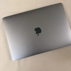 本体　MacBook Pro 13インチ 2019