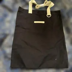 黒いトートバッグ アイボリーのストラップ付き末使用