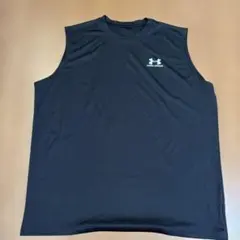 UNDER ARMOUR ブラック ノースリーブMD