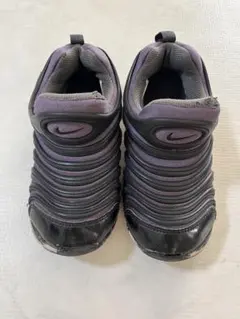 NIKE FREE ダイナモ 18cmキッズスニーカー パープル ブラック