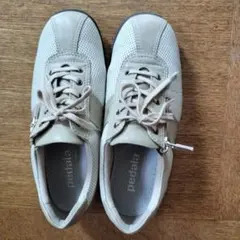 ASICSアシックス　PedaIa本革ウォーキングシューズ