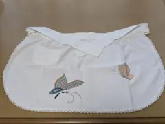 レトロ　蝶の刺繍 ホワイトエプロン（前掛け）