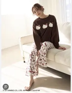 新品SNIDEL Hello kittyハローキティ クロップドスウェット - メルカリ