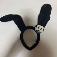 オズワルド　カチューシャ