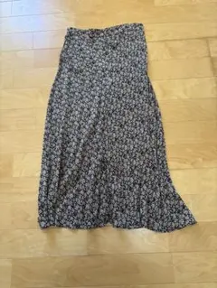 ZARA 花柄ロングフレアスカート M