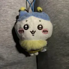 ちいかわ　ハチさん　ハチワレ　ぬいぐるみ　マスコット