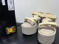 新品ヨースケ24.5厚底サンダル ストラップ スポーツサンダル